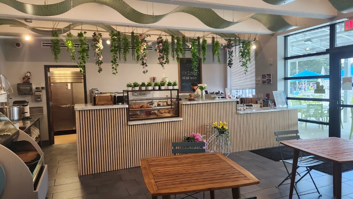 Crembo Bakery — photo 6