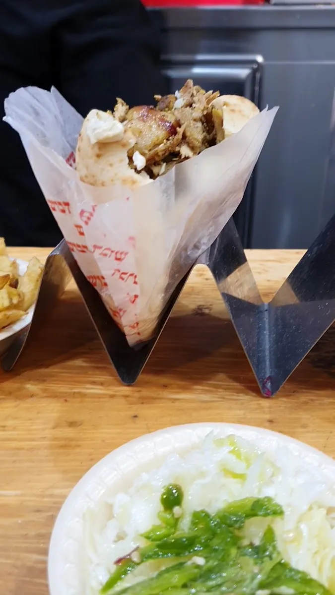 Dabush Shawarma (Ibn Gabirol) — photo 2