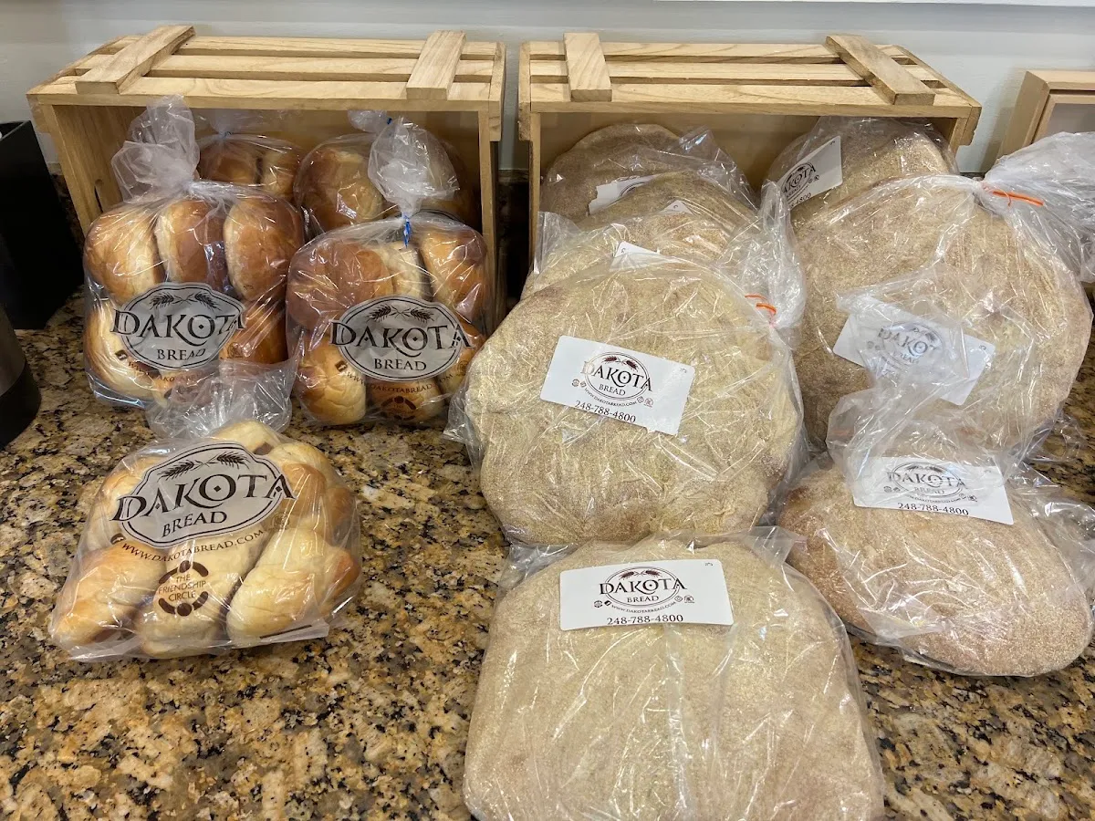 Dakota Bakery - Friendship Circle — foto 2