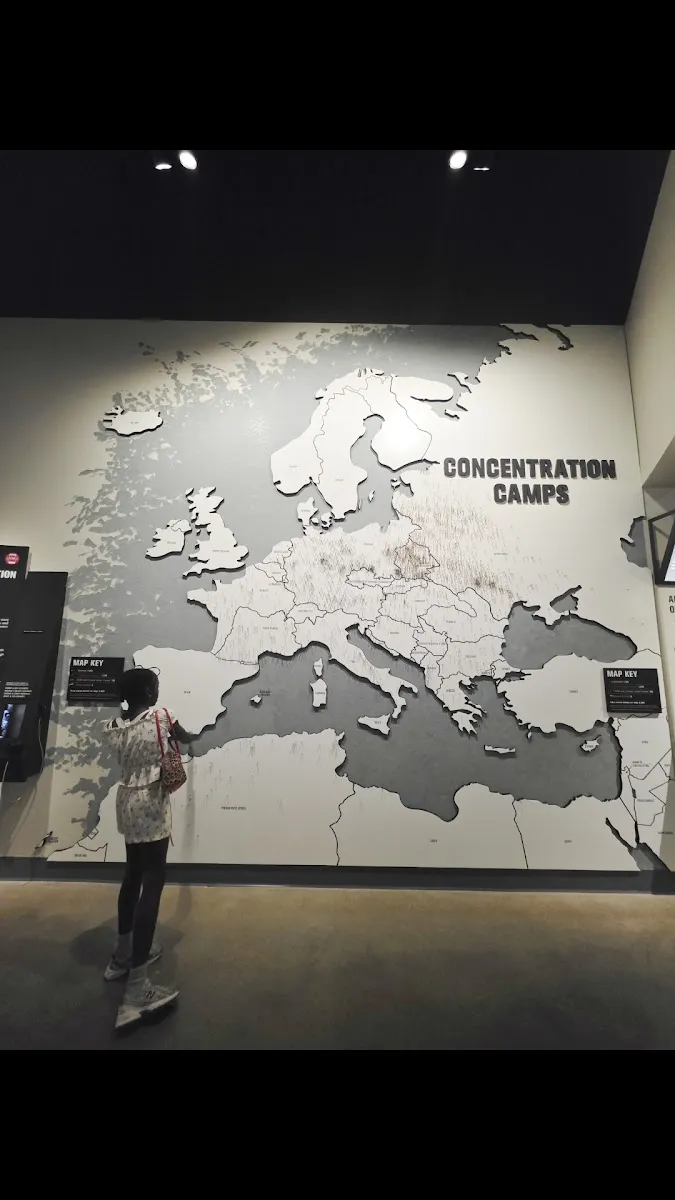 Dallas Holocaust and Human Rights Museum — foto 3