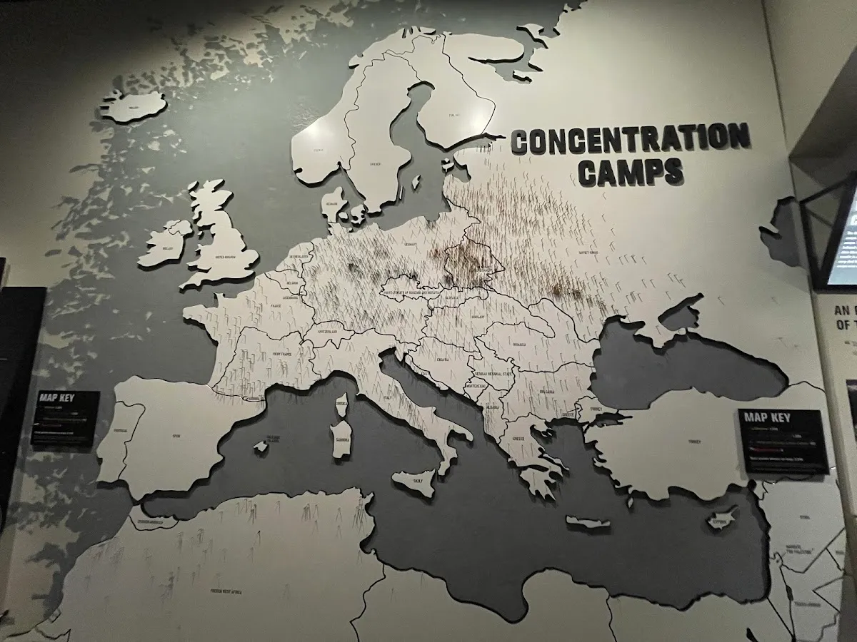 Dallas Holocaust and Human Rights Museum — foto 8