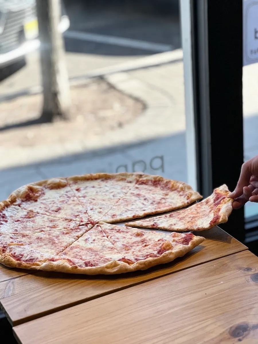 Dana’s Pizza — photo 8