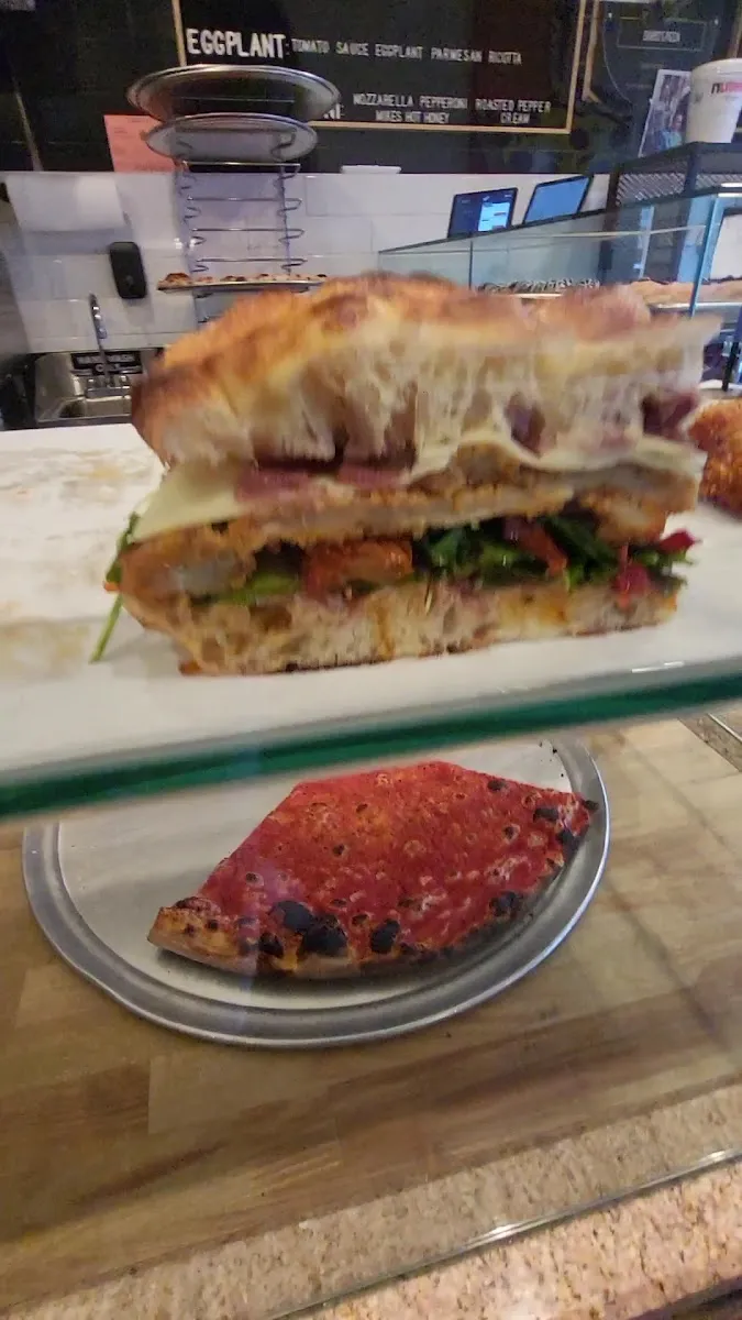 Dario's Pizza — foto 3