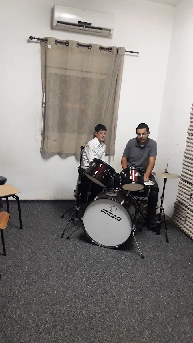 Darkei Hillel Yeshiva (Yigal St 56)