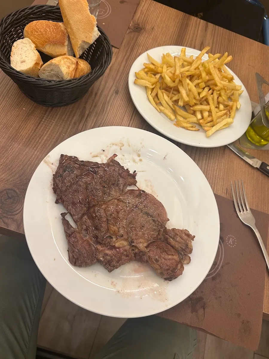 Dav and Jo "GUICHI"- Restaurant Cacher — foto 6