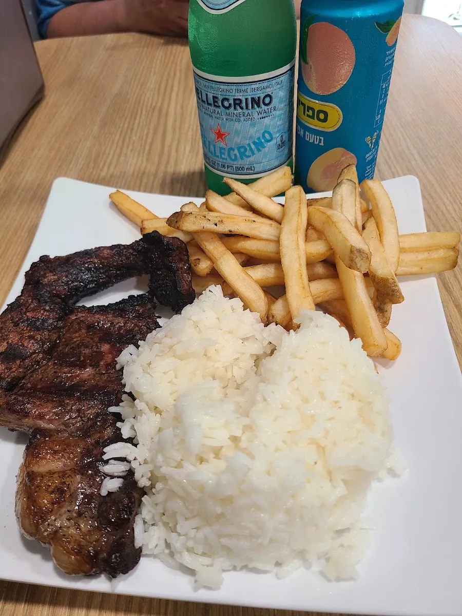 Davids Deli Glatt Kosher Tampa — foto 3
