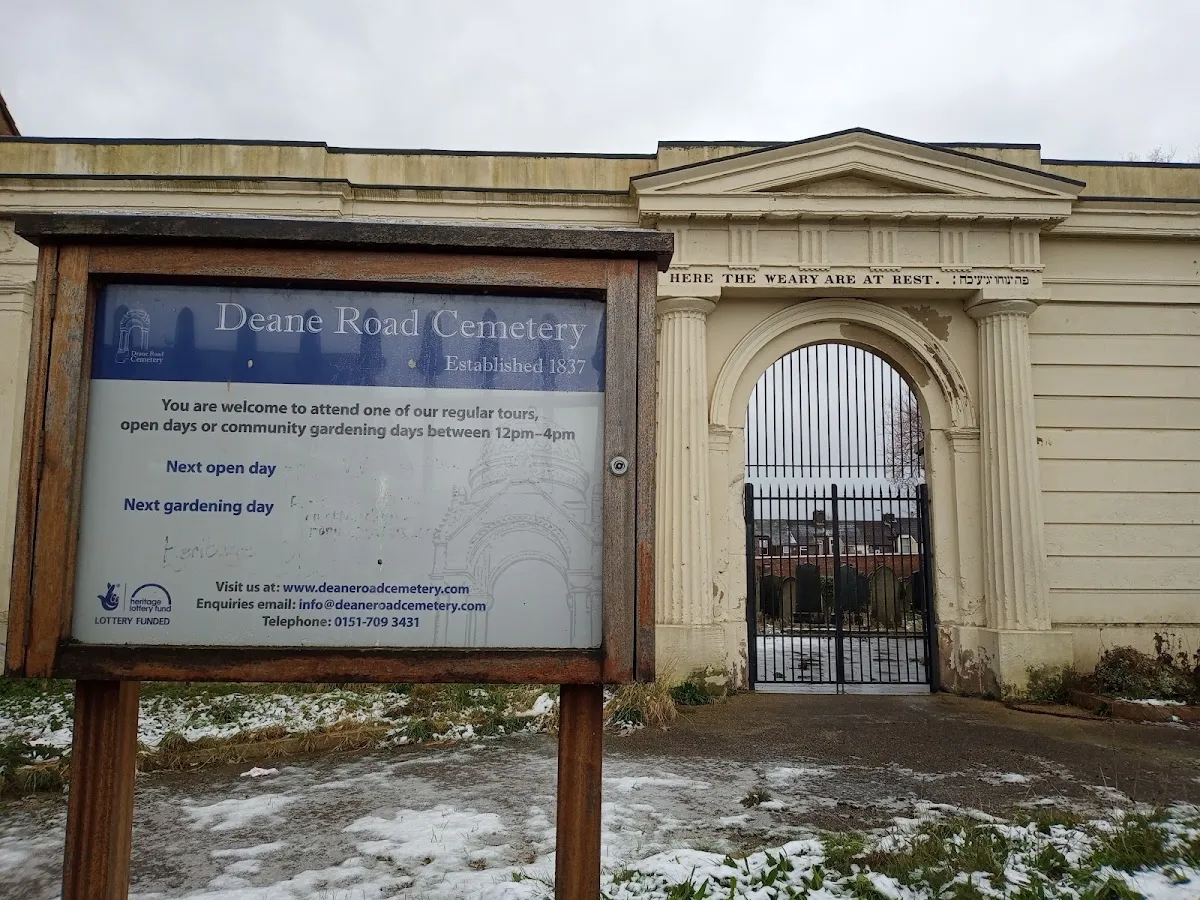 Deane Road Cemetery — photo 4
