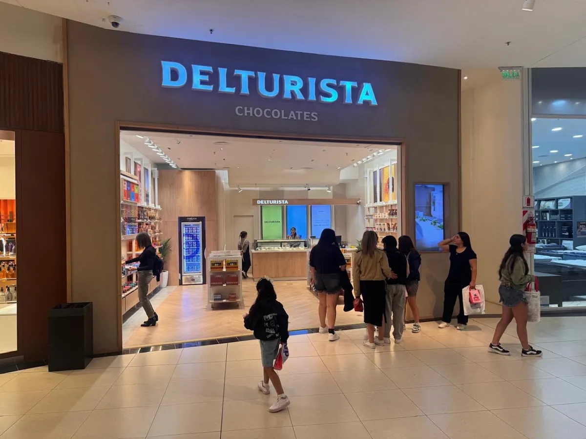 Del Turista — Paseo Aldrey