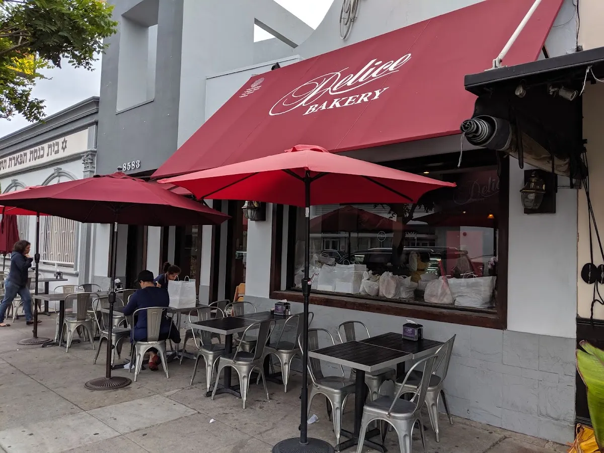 Delice Bakery