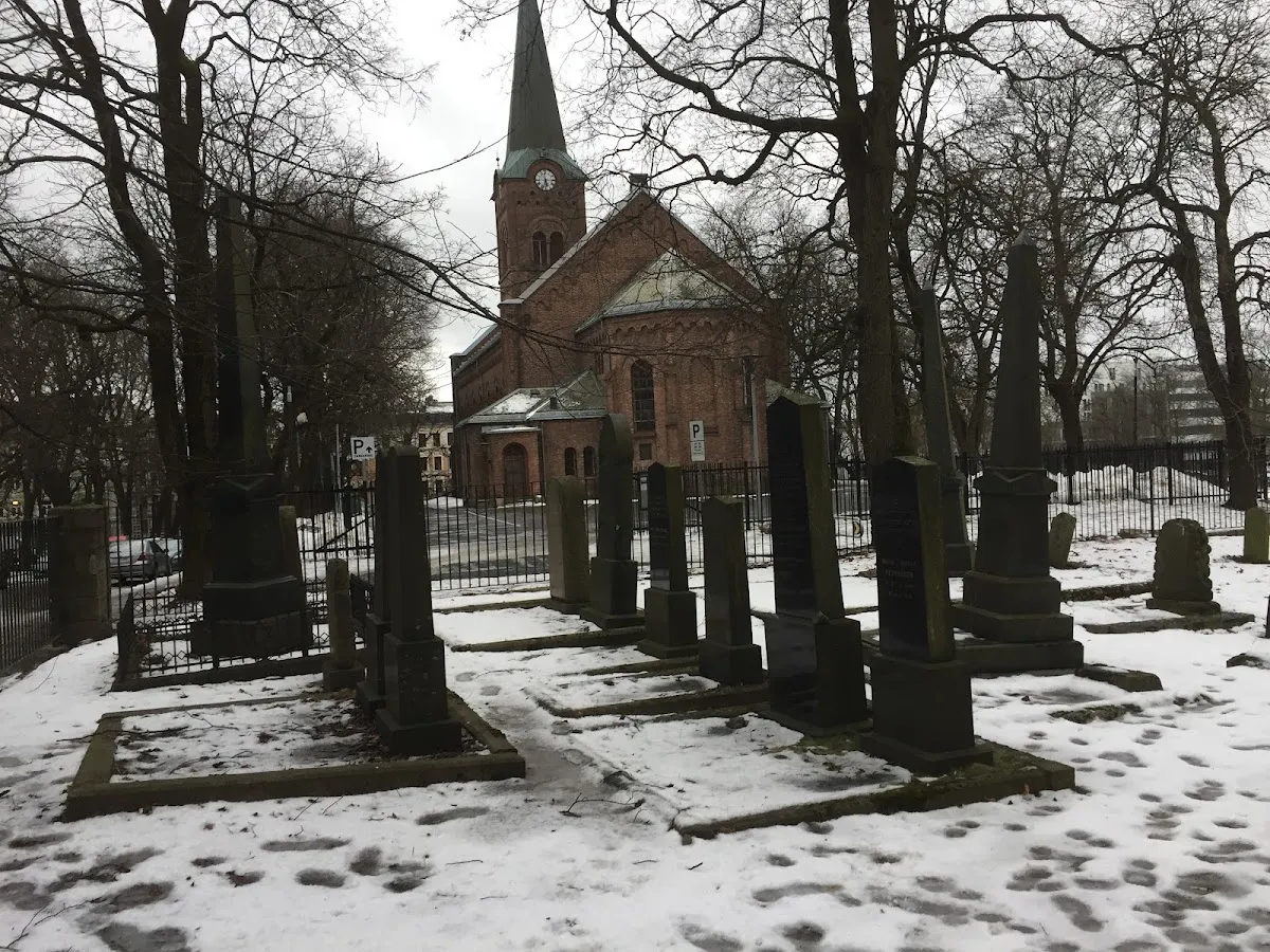 Den gamle jødiske gravlund — foto 2