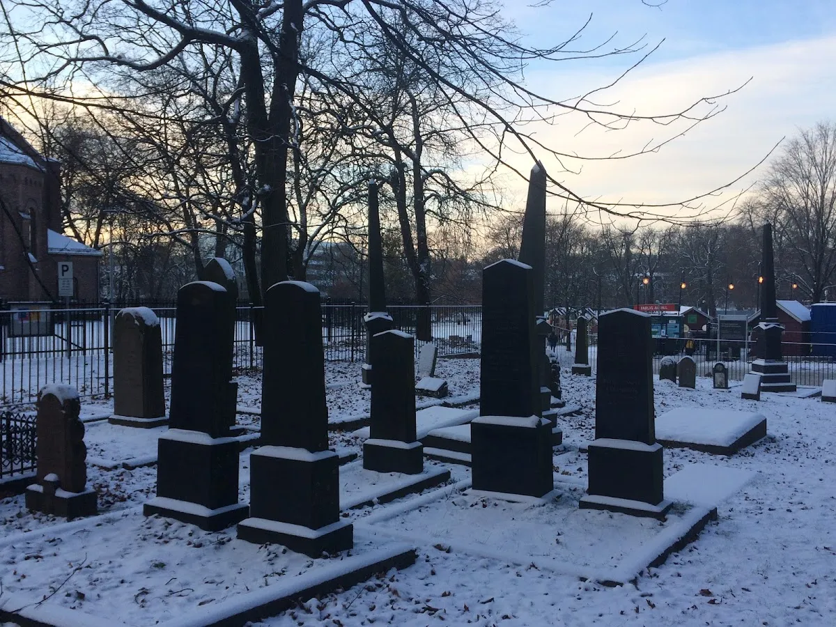 Den gamle jødiske gravlund — foto 7