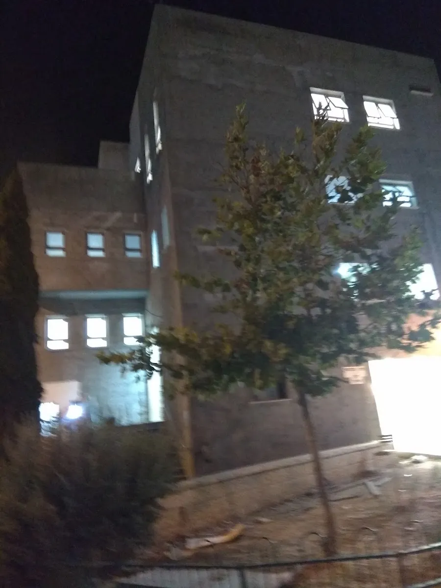Derech HaChaim Synagogue — foto 6