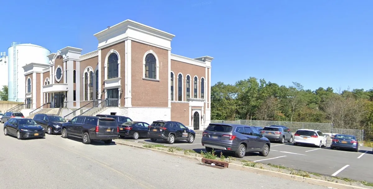 Dinev Shul — foto 6