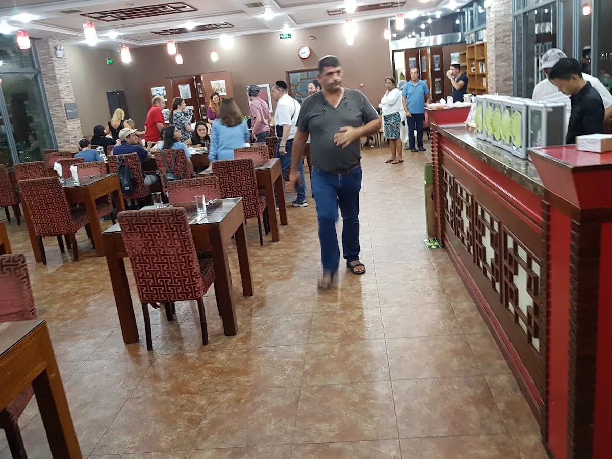 Dini's Kosher Restaurant — foto 4