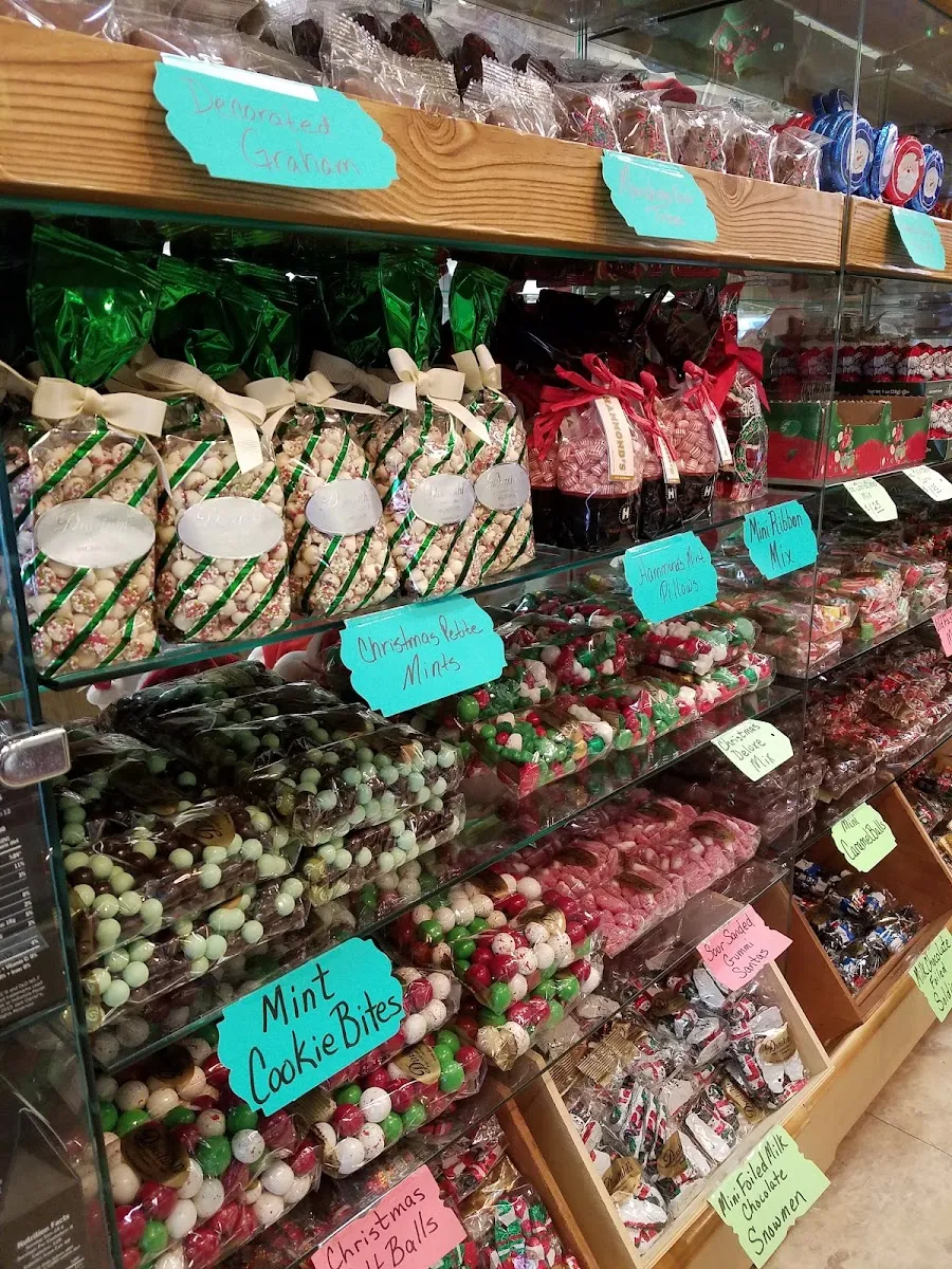 Dinstuhl's Fine Candies (S Grove Park Rd) — photo 2