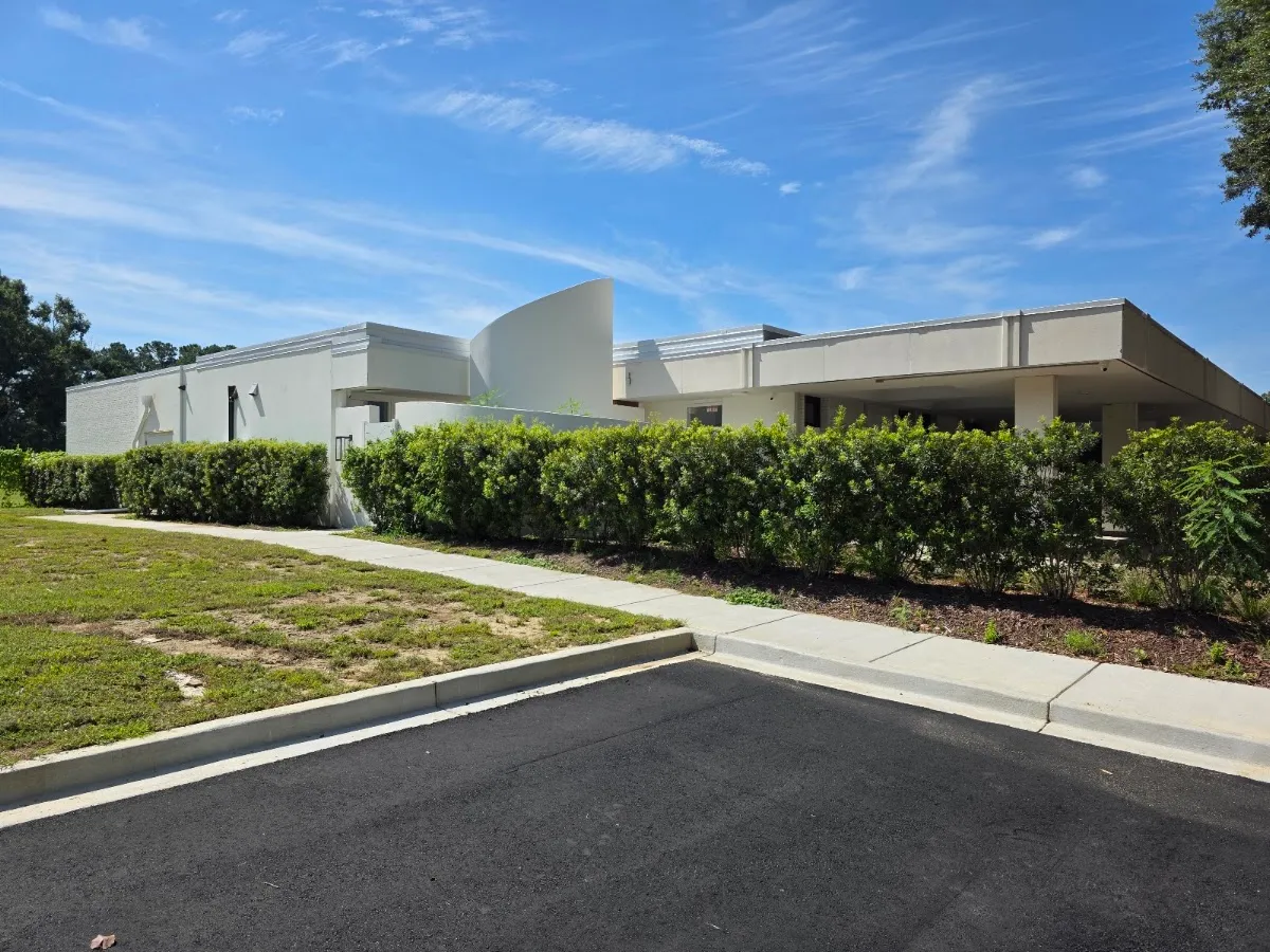 Drs. Miriam & Felix Glaubach Mikvah — photo 5