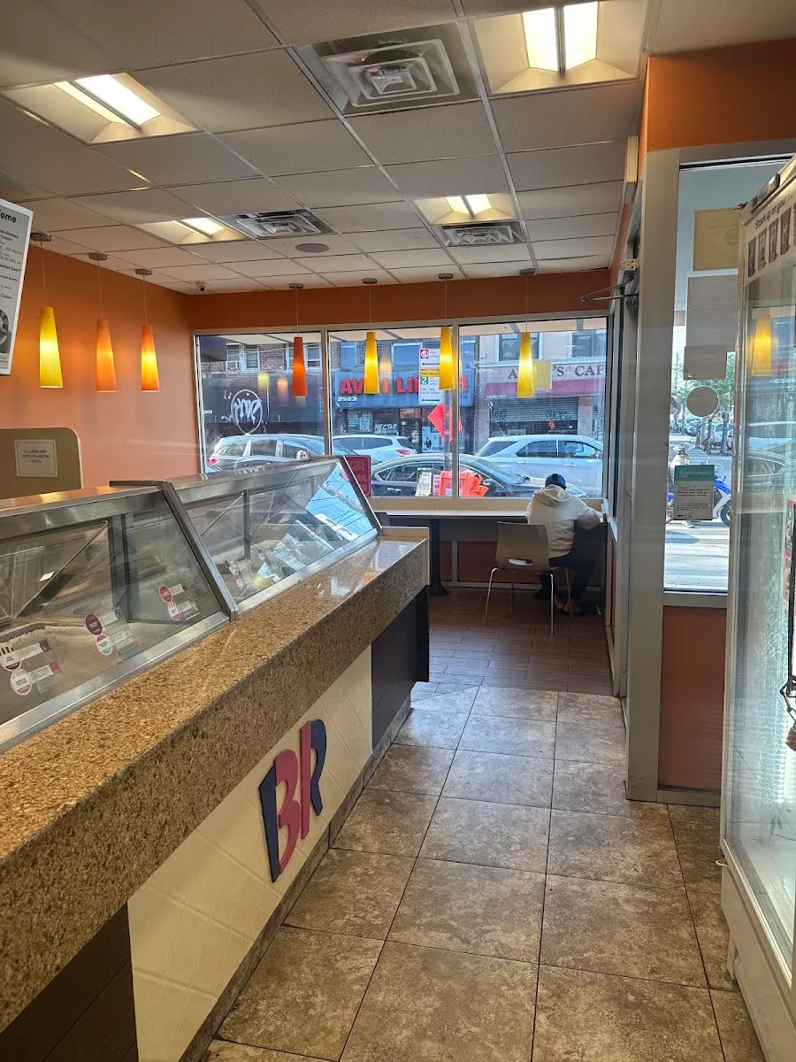 Dunkin' (Avenue I) — photo 5