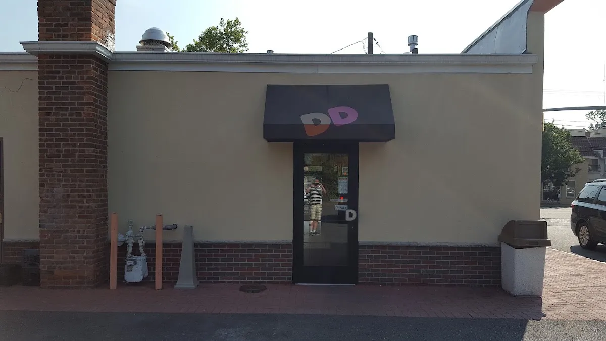 Dunkin' (Great Neck) — photo 8