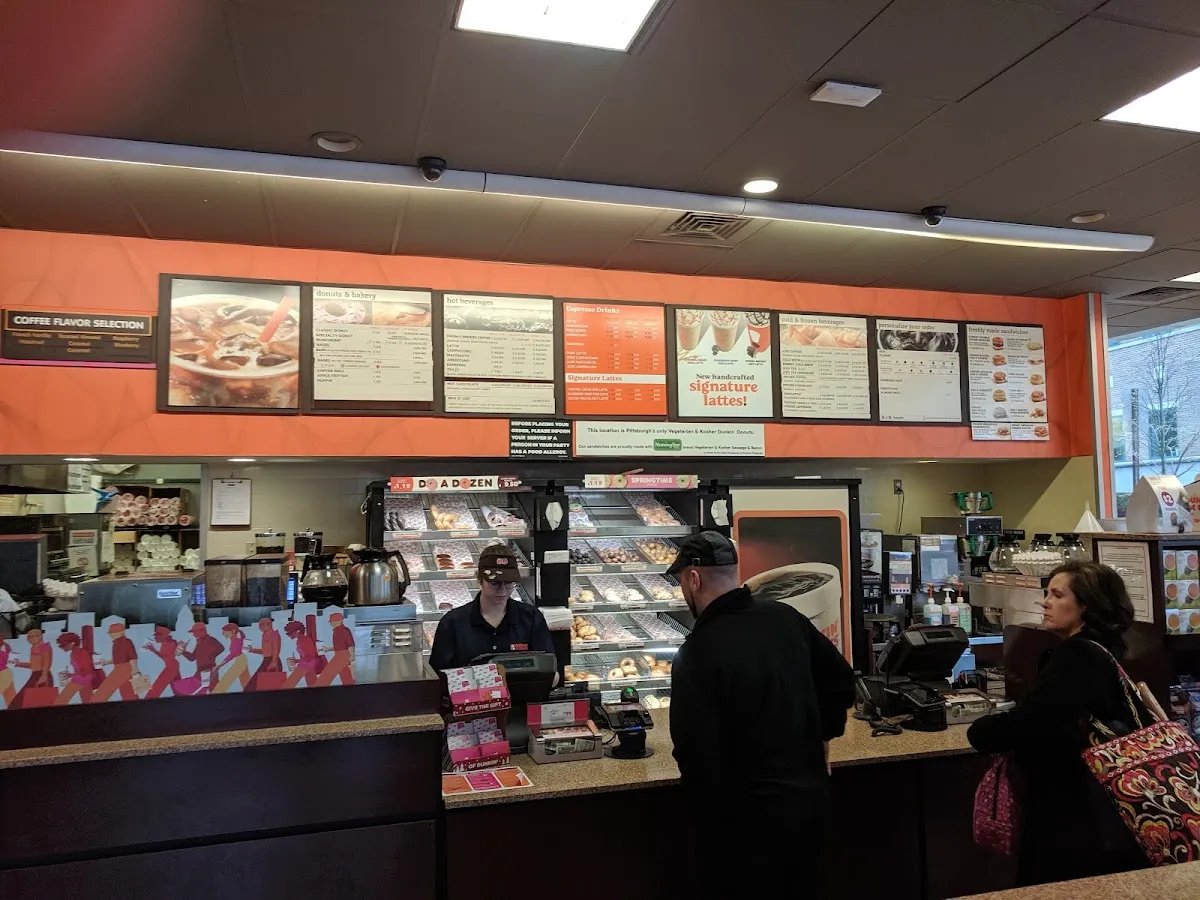 Dunkin' (Squirrel Hill, Forbes Ave) — foto 7