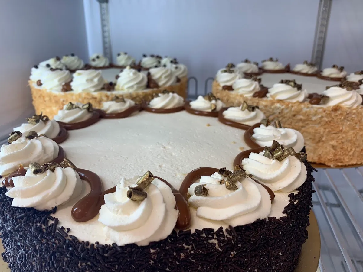 Duvdevan Patisserie — photo 2