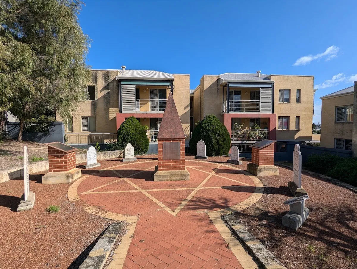 East Perth Jewish Cemetery — photo 2