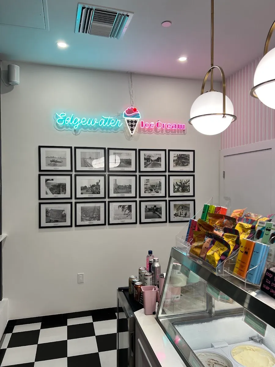 Edgewater Ice Cream — foto 6