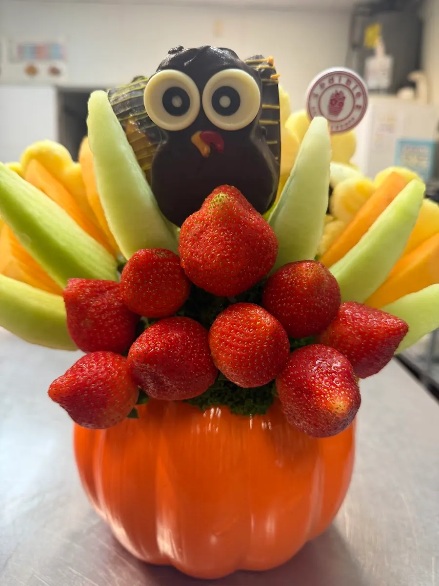 Edible Arrangements — photo 3