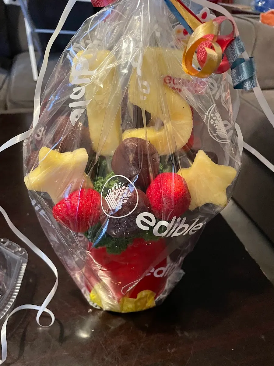 Edible Arrangements — photo 5