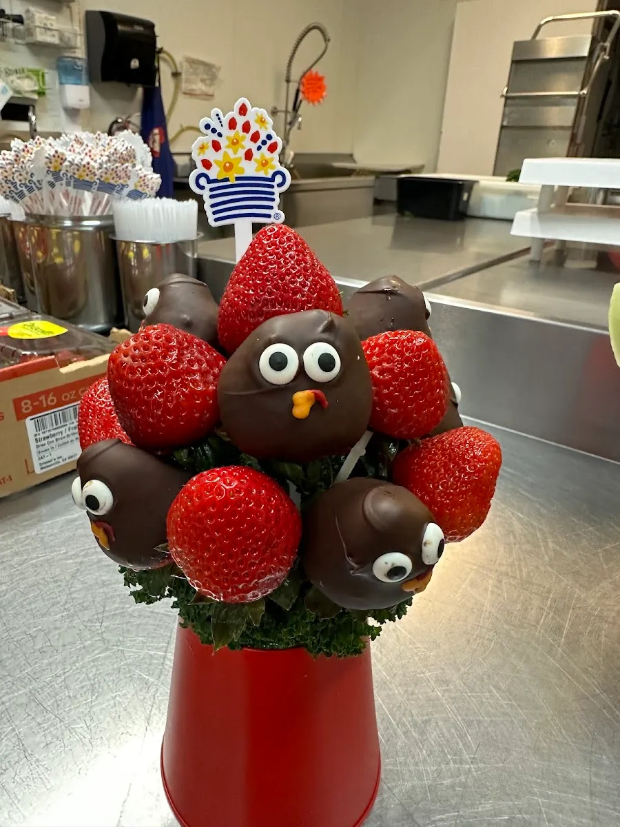 Edible Arrangements — photo 6