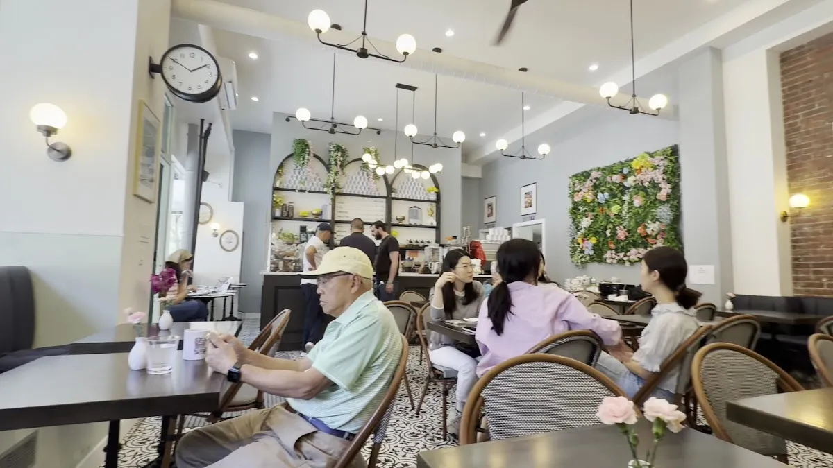 Effy's Cafe & Patisserie Columbus — foto 6
