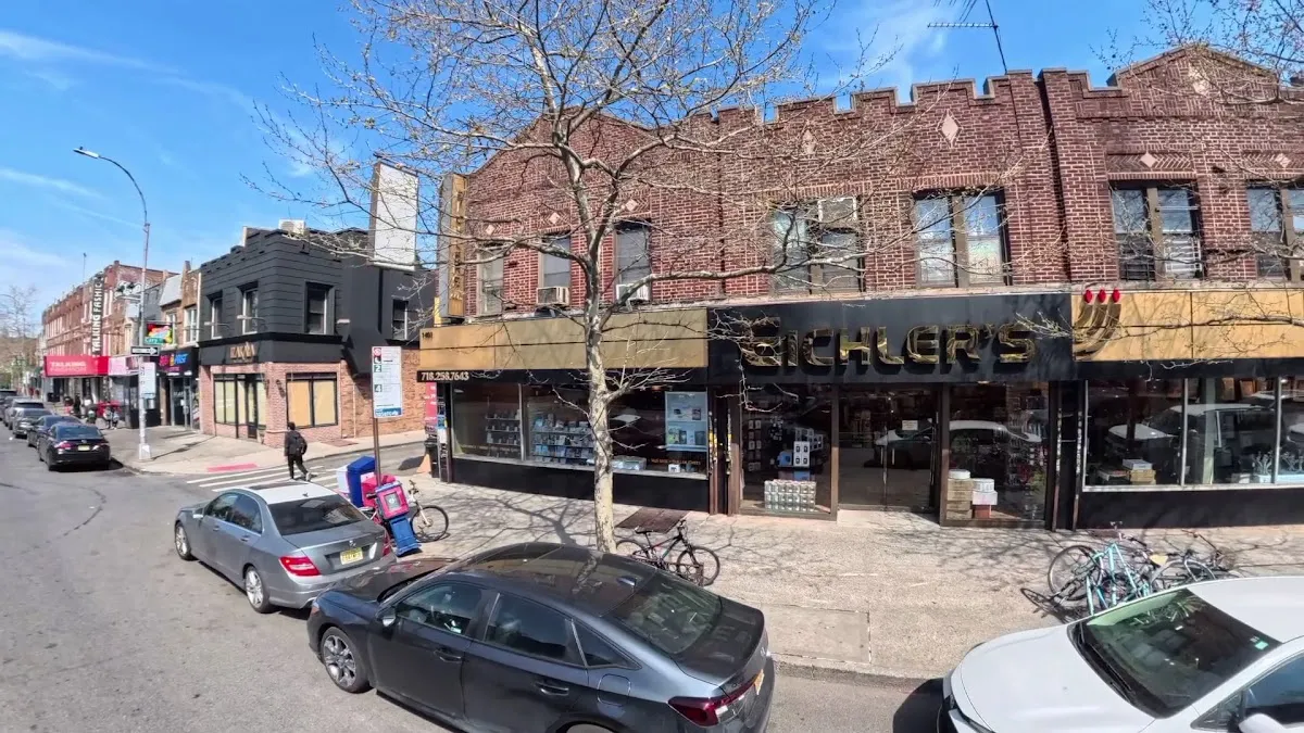 Eichler's Judaica (Coney Island Avenue)