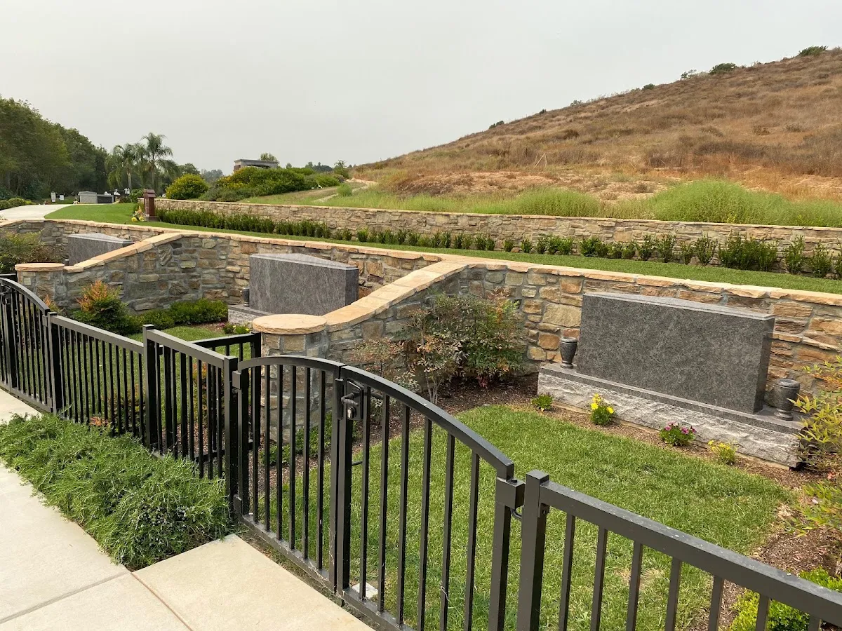 El Camino Memorial - Sorrento Valley & Memorial Park — foto 7