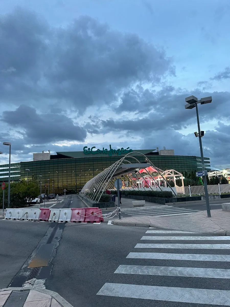 El Corte Inglés Sanchinarro — photo 3