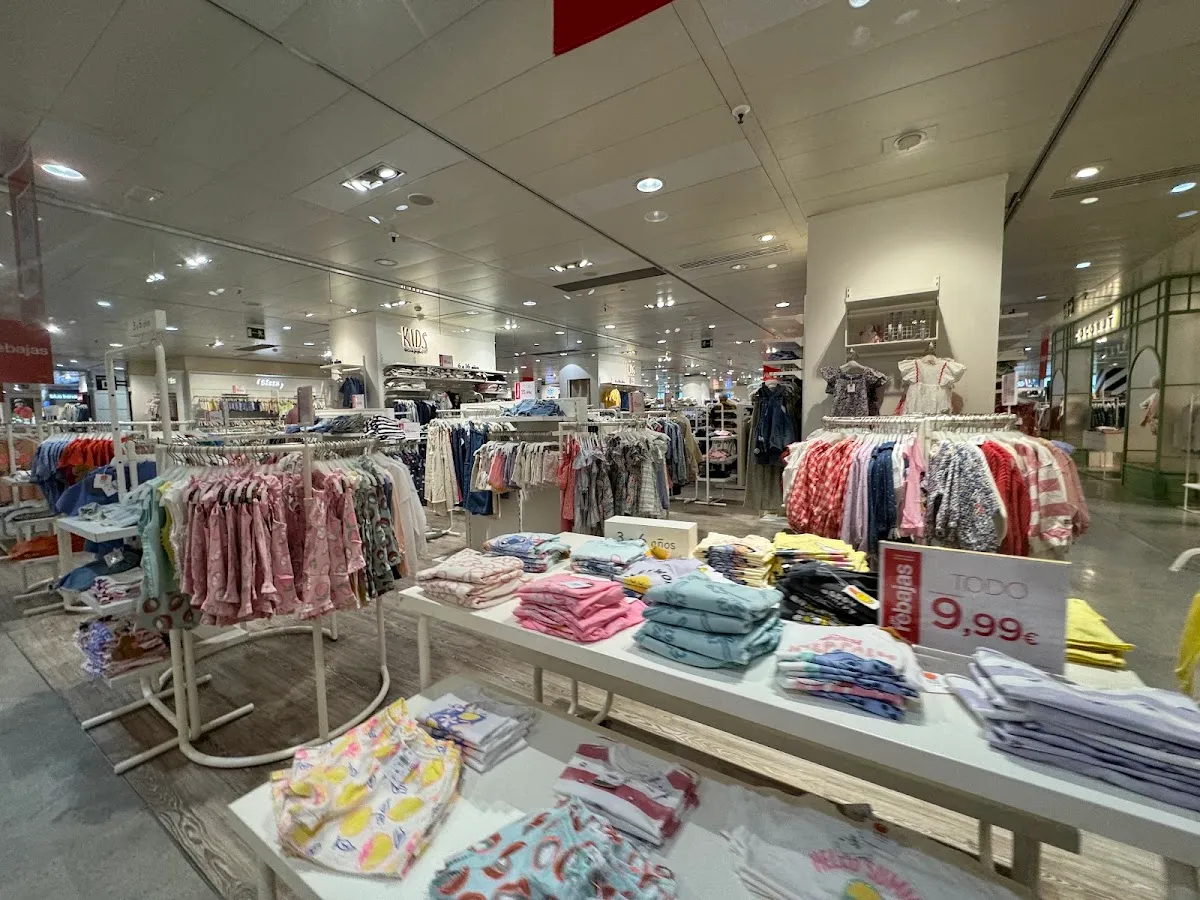 El Corte Inglés Sanchinarro — photo 9