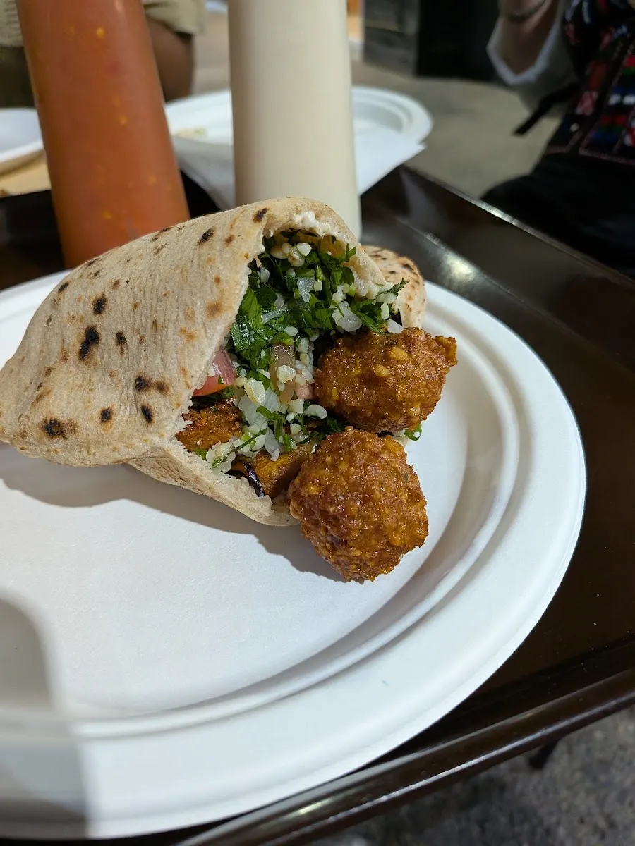 El Rey del Falafel — photo 3