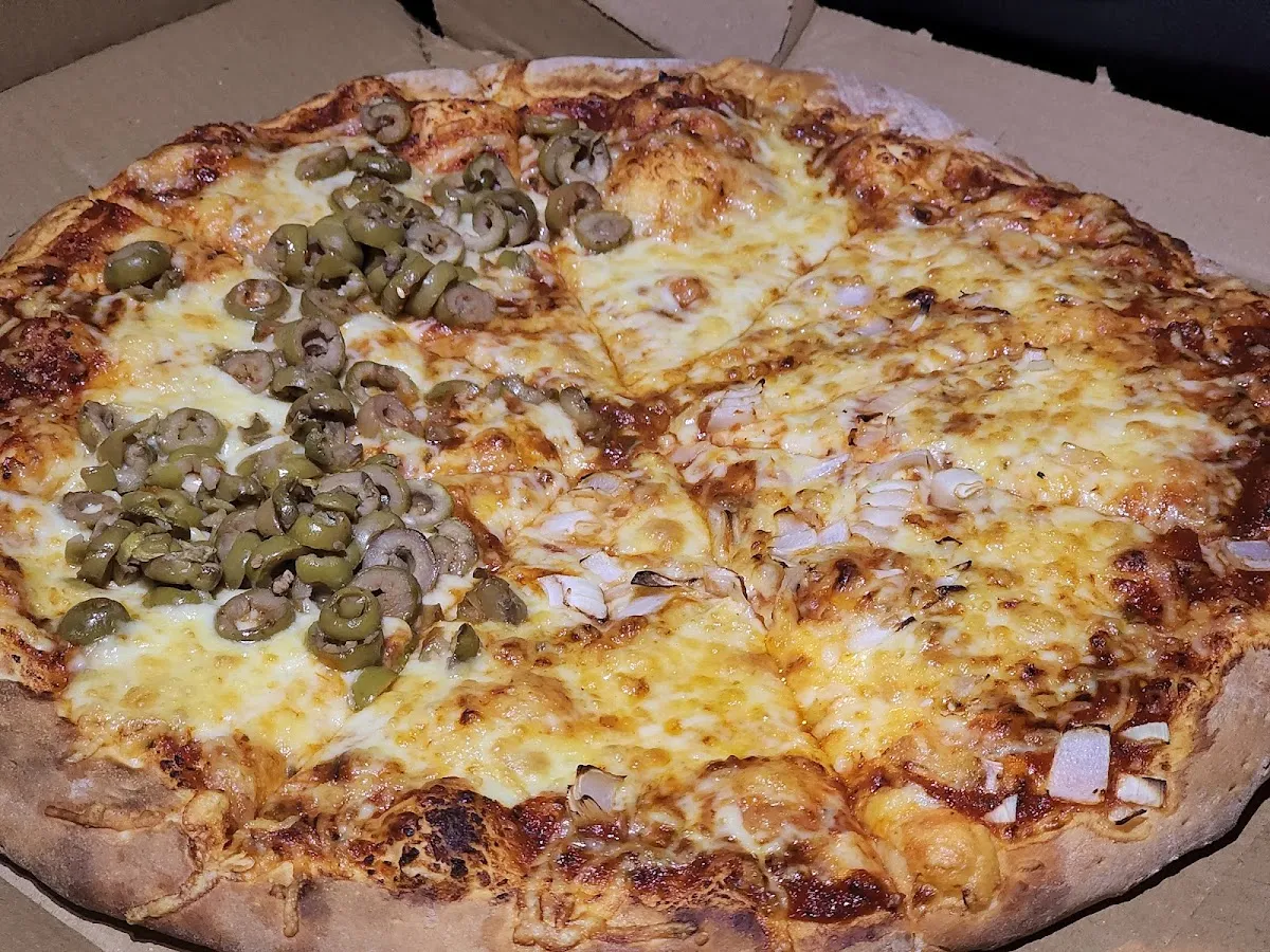 Elad Pizza — photo 3
