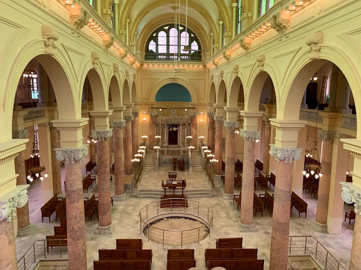 Eliyahu Hanavi Synagogue — foto 7