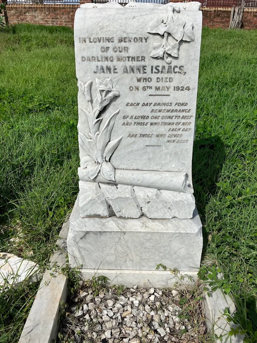 Elliston Road Jewish Cemetery — foto 2