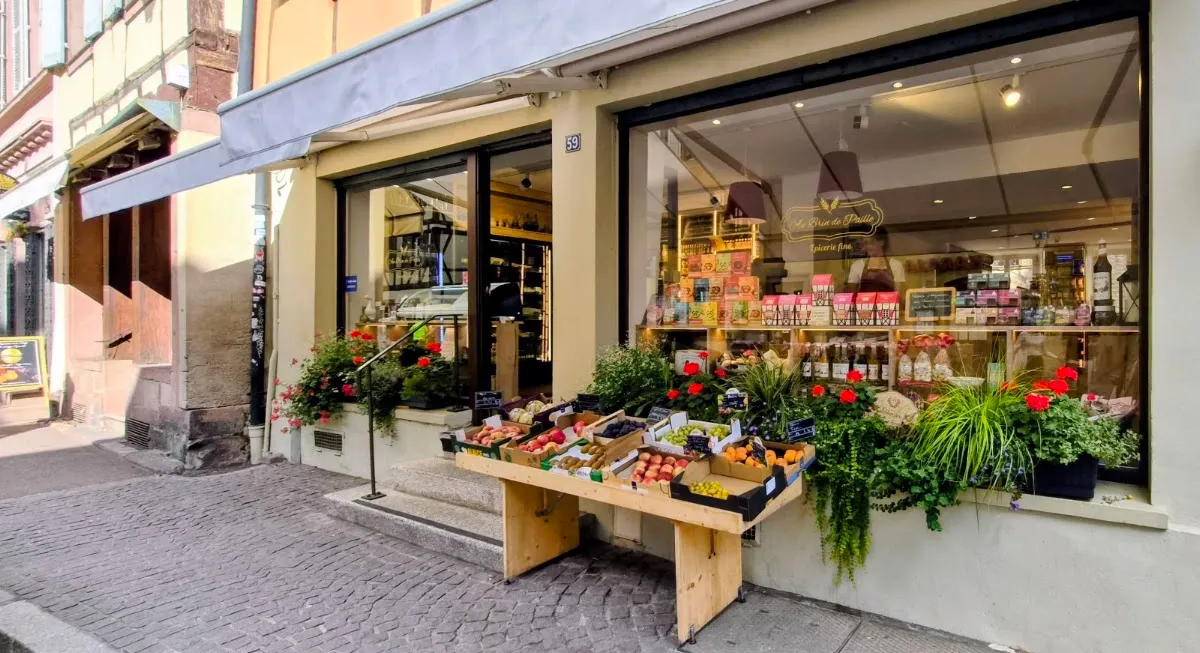 Épicerie 'Complètement Casher' - Kosher grocery — foto 5