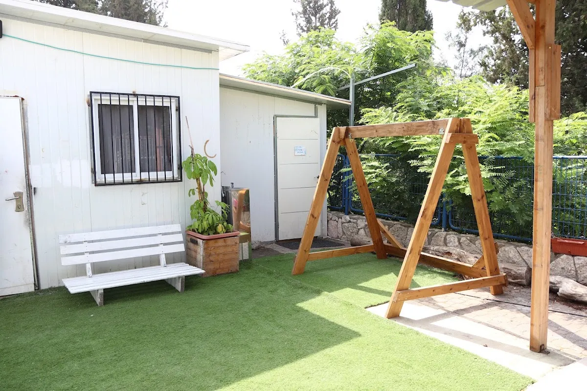 Derech Chaya Chabad High School — foto 3