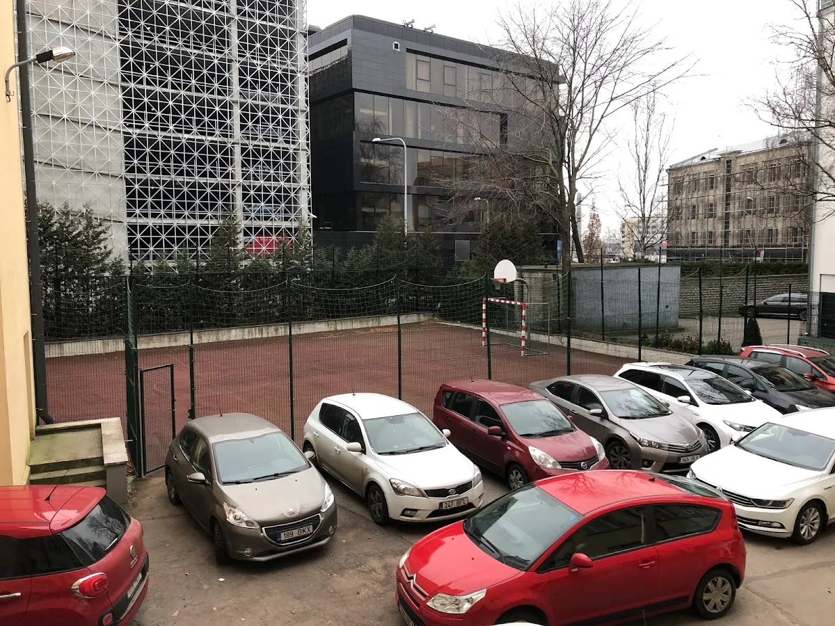 Escuela Judía de Tallin — photo 8