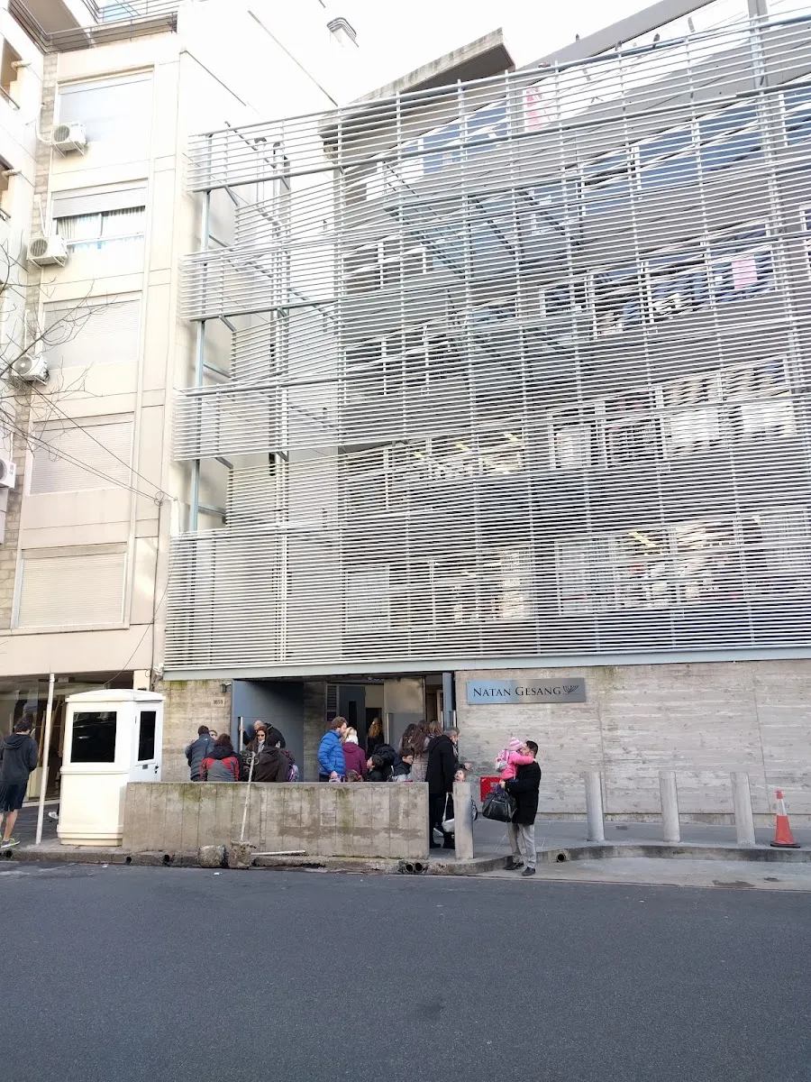 Escuela Natan Gesang
