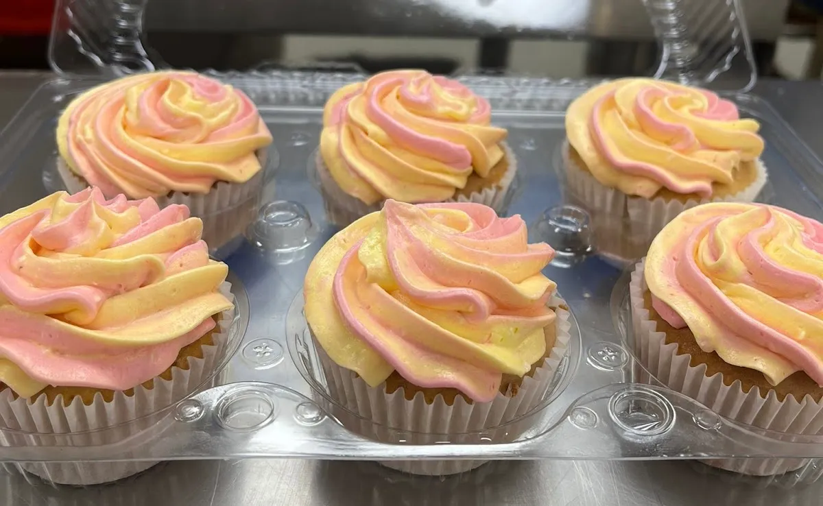 Esters Bakery — foto 3