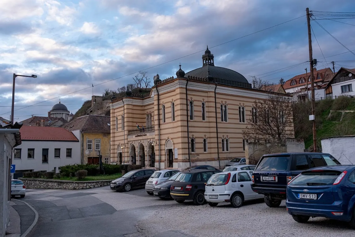 Esztergom Synagogue — photo 4