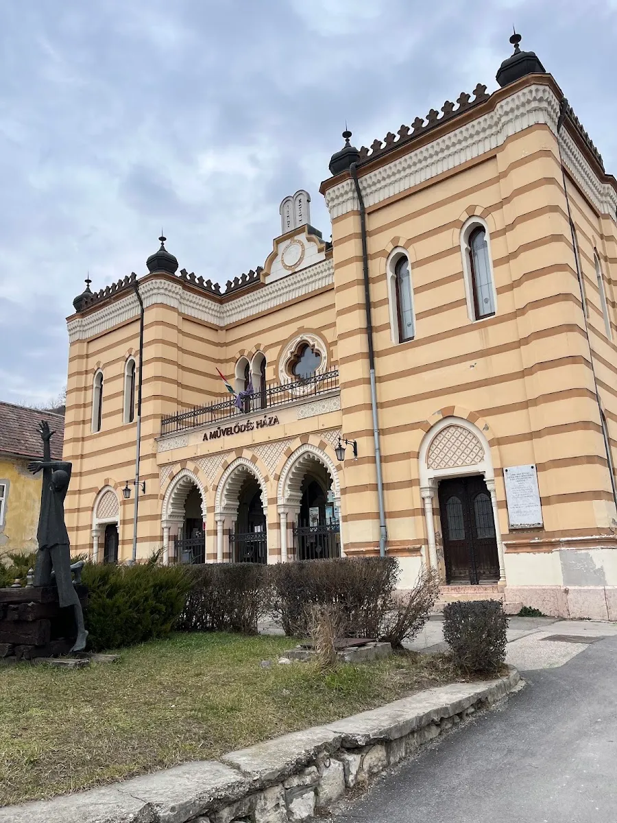 Esztergom Synagogue — photo 7