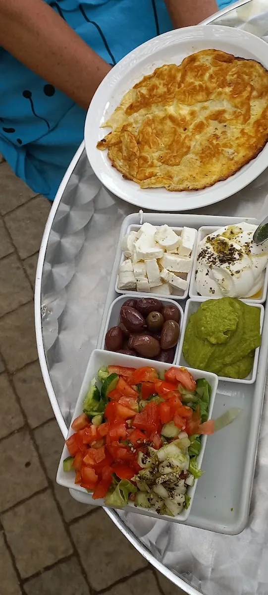 Etzel Ilan — foto 8