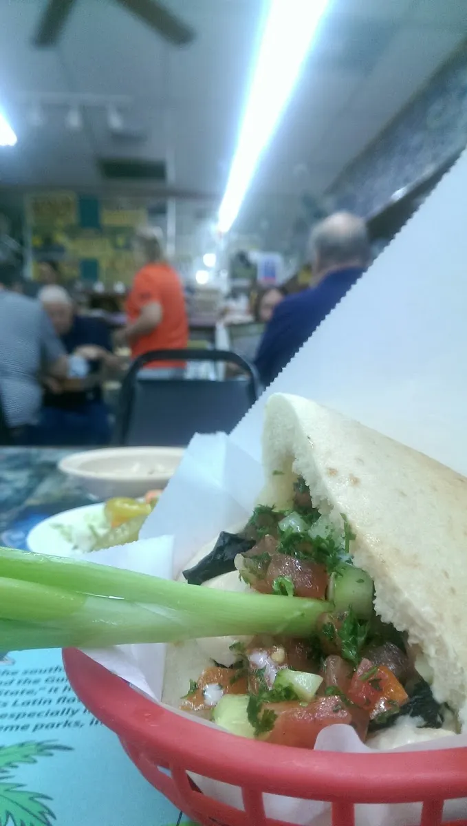 Etzel Itzik Deli — foto 3