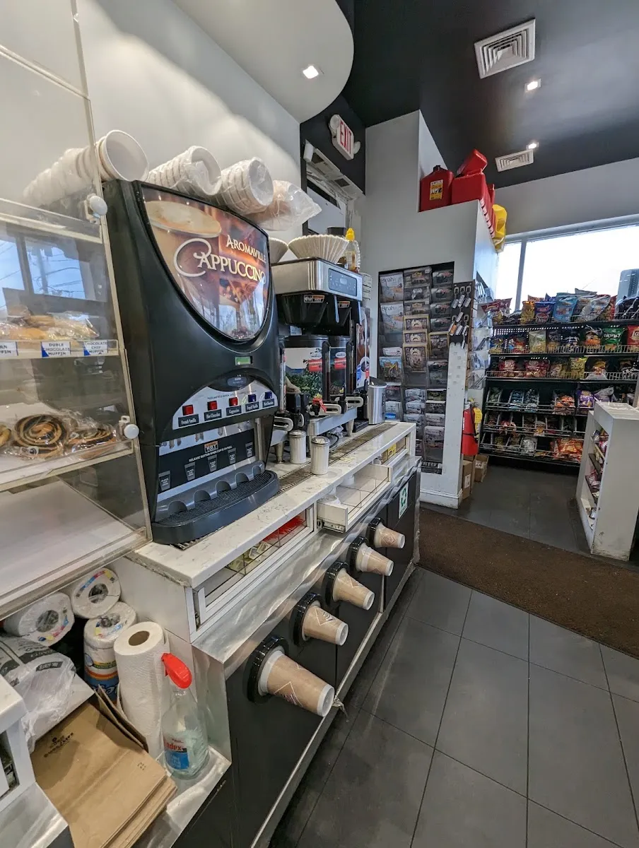 Exxon on the Hill (Monsey) — photo 6