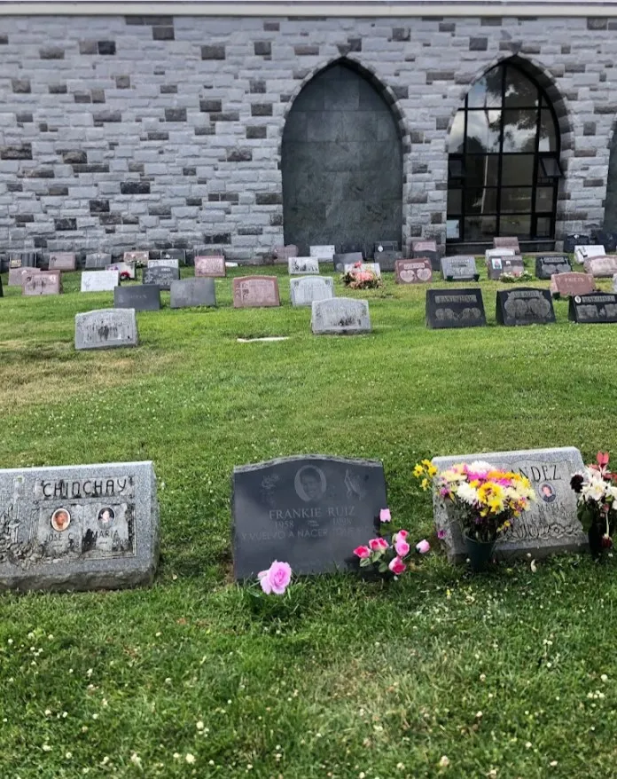 Fair Lawn Memorial Cemetery & Mausoleum — foto 4