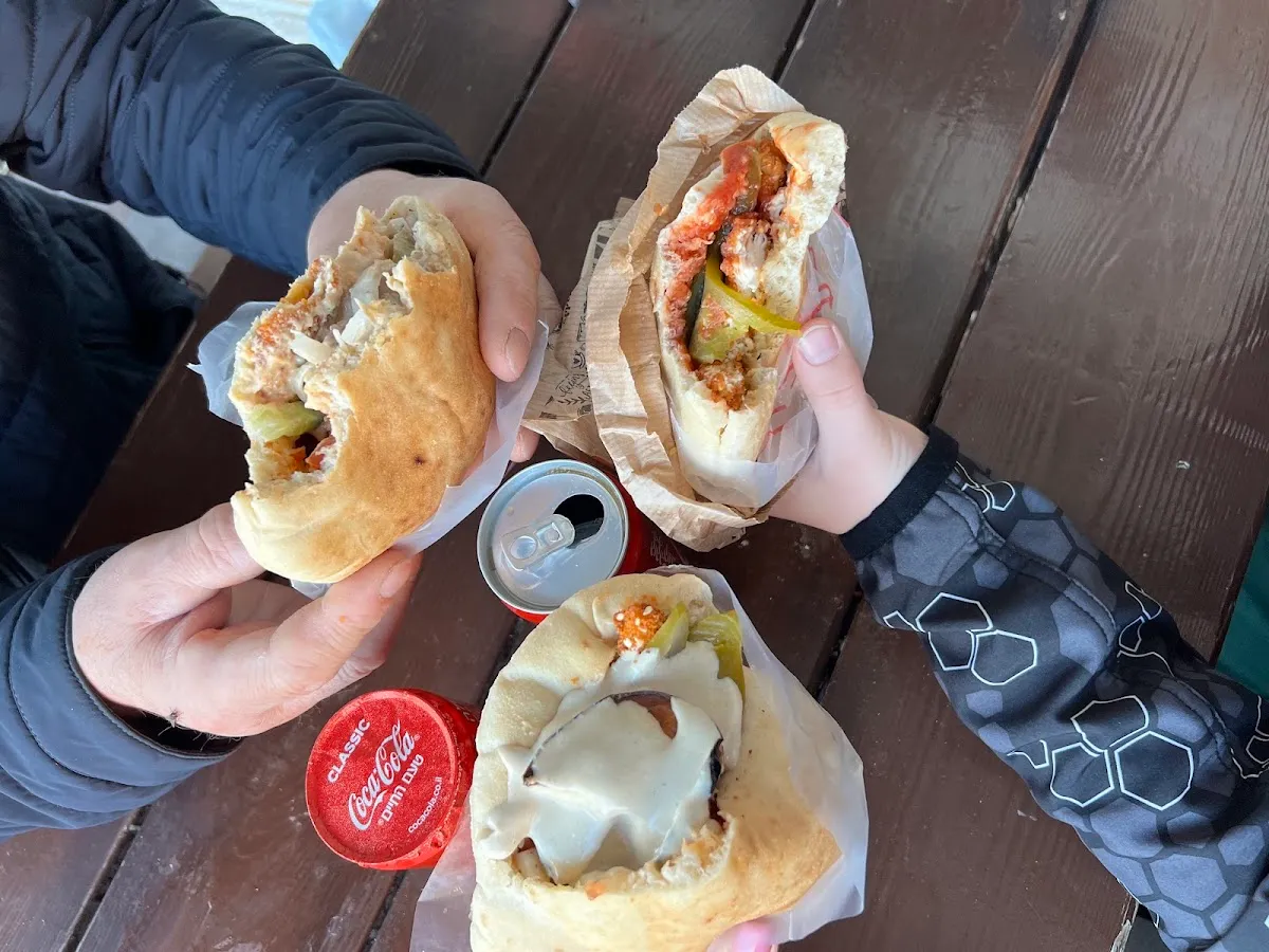 Falafel Avshi — photo 4